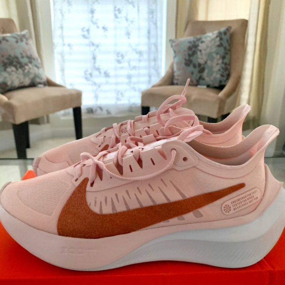 Nike Zoom Gravity